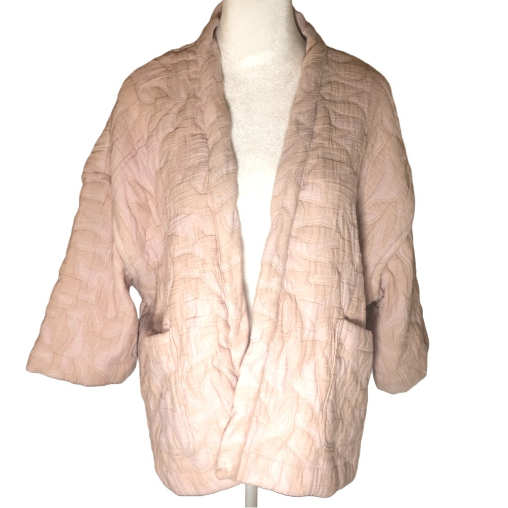Quilted kimono-style jacket